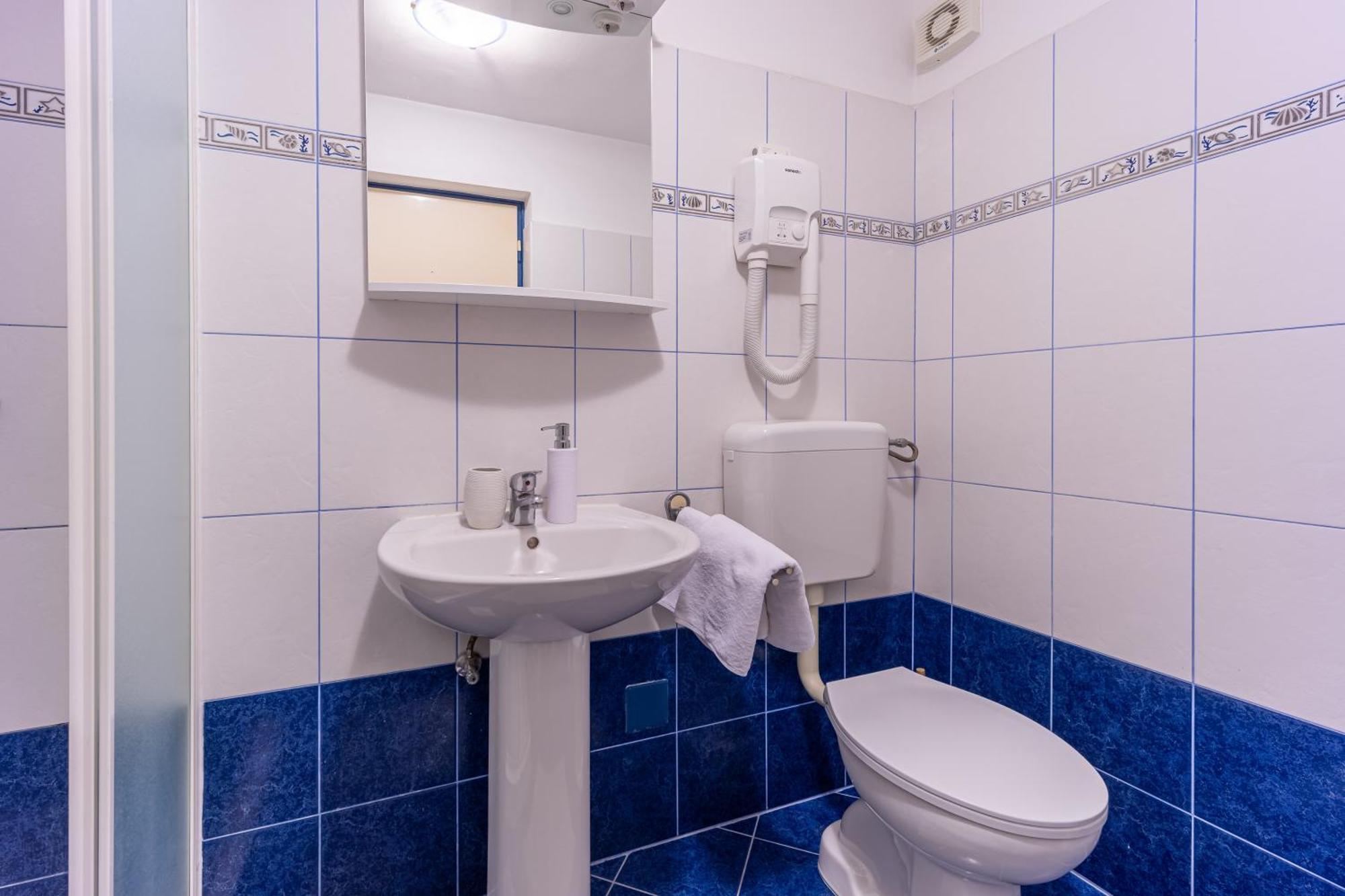 Apartments Sea View 拉巴克 客房 照片